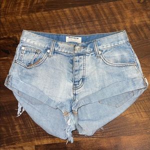 One teaspoon shorts!